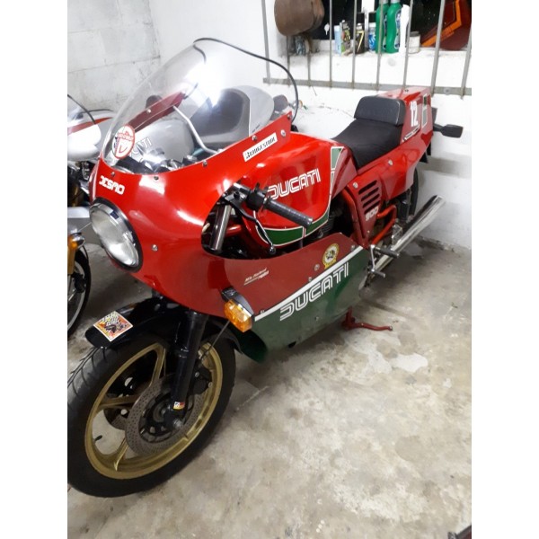 Ducati 900 - Mike Hailwood