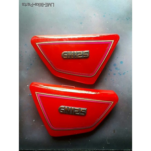 Suzuki GN125 Set Of Red Side Casing