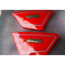 Suzuki  GN125 Side Casing Red