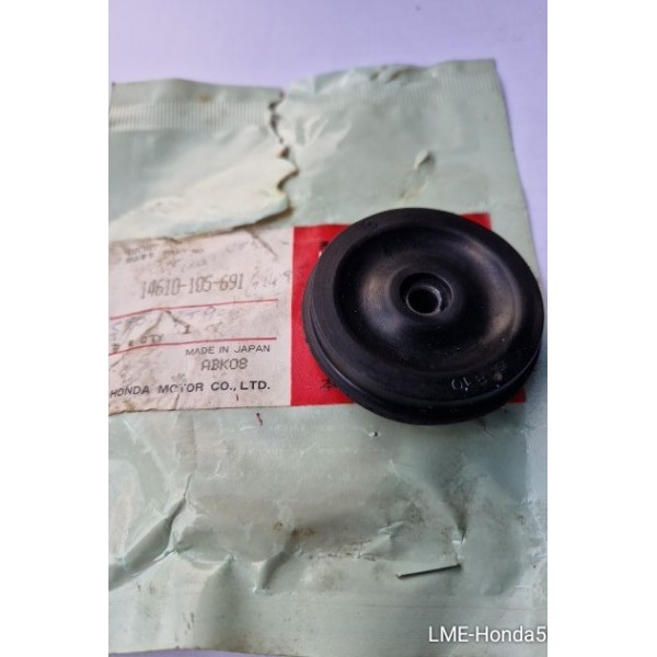 Roller - Honda Part Number - 14610-105-690